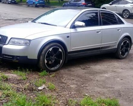 Серый Ауди А4, объемом двигателя 1.98 л и пробегом 300 тыс. км за 5500 $, фото 3 на Automoto.ua