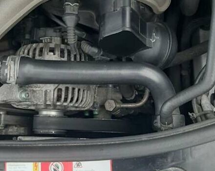 Сірий Ауді А4, об'ємом двигуна 2 л та пробігом 257 тис. км за 6000 $, фото 26 на Automoto.ua