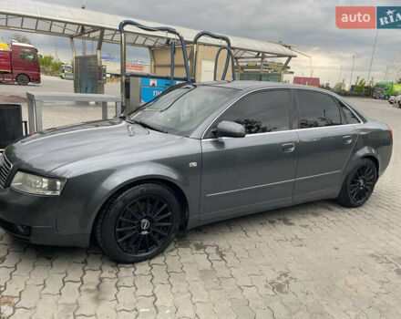 Серый Ауди А4, объемом двигателя 2 л и пробегом 346 тыс. км за 4500 $, фото 5 на Automoto.ua