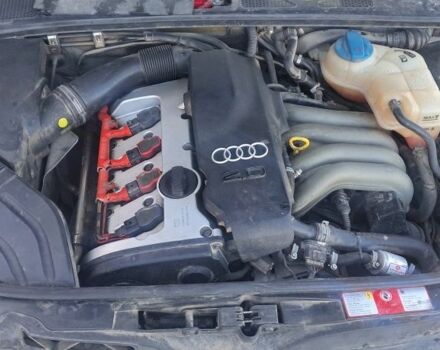 Сірий Ауді А4, об'ємом двигуна 2 л та пробігом 310 тис. км за 4300 $, фото 7 на Automoto.ua