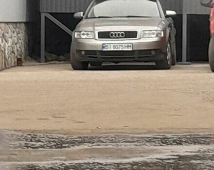 Серый Ауди А4, объемом двигателя 2 л и пробегом 350 тыс. км за 4800 $, фото 1 на Automoto.ua