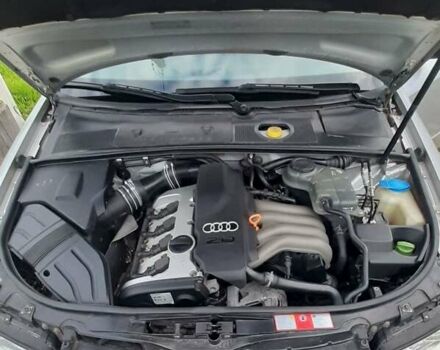 Сірий Ауді А4, об'ємом двигуна 2 л та пробігом 257 тис. км за 6000 $, фото 19 на Automoto.ua
