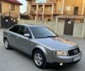 Сірий Ауді А4, об'ємом двигуна 2 л та пробігом 300 тис. км за 3900 $, фото 1 на Automoto.ua