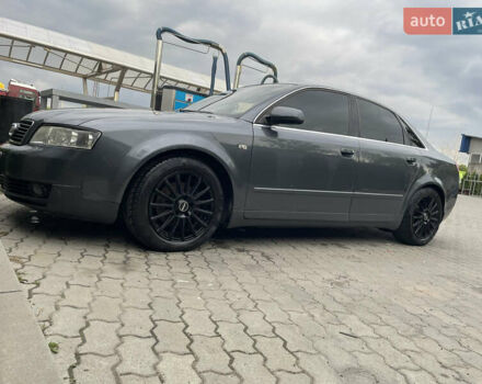 Серый Ауди А4, объемом двигателя 2 л и пробегом 346 тыс. км за 4500 $, фото 6 на Automoto.ua