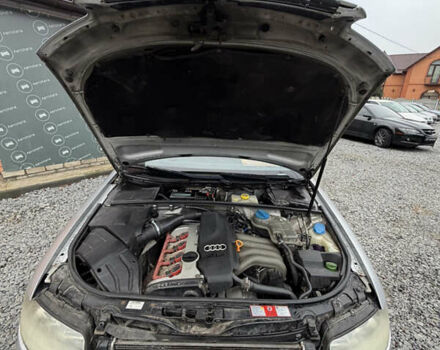 Серый Ауди А4, объемом двигателя 2 л и пробегом 305 тыс. км за 4999 $, фото 13 на Automoto.ua