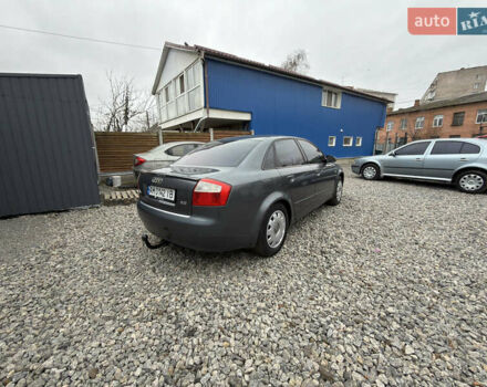 Серый Ауди А4, объемом двигателя 2 л и пробегом 250 тыс. км за 3600 $, фото 7 на Automoto.ua