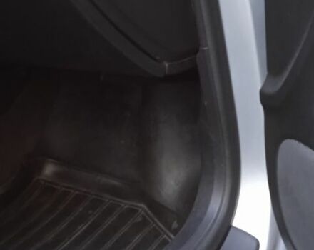 Сірий Ауді А4, об'ємом двигуна 2 л та пробігом 337 тис. км за 5500 $, фото 7 на Automoto.ua