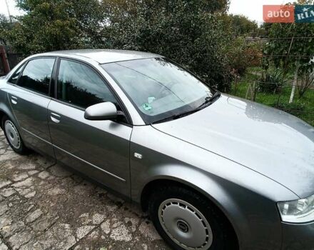 Сірий Ауді А4, об'ємом двигуна 1.98 л та пробігом 267 тис. км за 4800 $, фото 1 на Automoto.ua