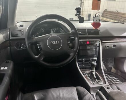 Серый Ауди А4, объемом двигателя 2 л и пробегом 359 тыс. км за 3000 $, фото 2 на Automoto.ua