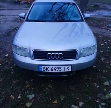 Сірий Ауді А4, об'ємом двигуна 1.98 л та пробігом 303 тис. км за 4800 $, фото 4 на Automoto.ua