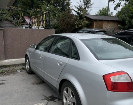 Серый Ауди А4, объемом двигателя 2 л и пробегом 327 тыс. км за 4000 $, фото 2 на Automoto.ua