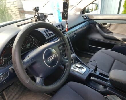 Серый Ауди А4, объемом двигателя 2 л и пробегом 260 тыс. км за 4500 $, фото 5 на Automoto.ua