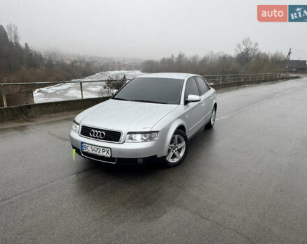 Серый Ауди А4, объемом двигателя 2 л и пробегом 220 тыс. км за 5200 $, фото 1 на Automoto.ua