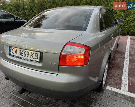 Сірий Ауді А4, об'ємом двигуна 1.98 л та пробігом 271 тис. км за 5700 $, фото 3 на Automoto.ua