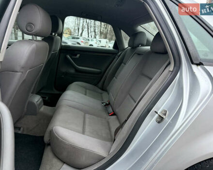 Сірий Ауді А4, об'ємом двигуна 1.6 л та пробігом 206 тис. км за 4450 $, фото 17 на Automoto.ua