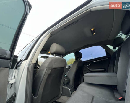 Сірий Ауді А4, об'ємом двигуна 1.6 л та пробігом 310 тис. км за 4450 $, фото 34 на Automoto.ua