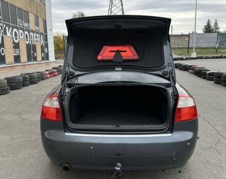 Серый Ауди А4, объемом двигателя 2 л и пробегом 240 тыс. км за 5000 $, фото 6 на Automoto.ua