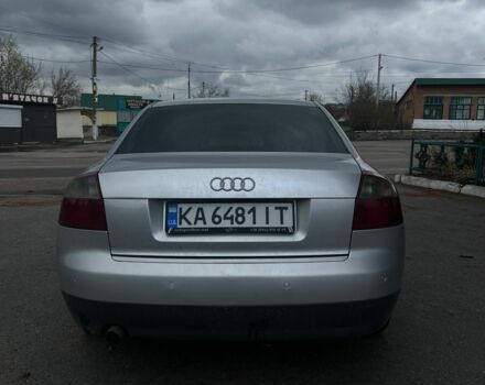 Серый Ауди А4, объемом двигателя 2 л и пробегом 393 тыс. км за 5500 $, фото 5 на Automoto.ua