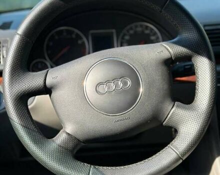 Ауді А4 2002 у Житомирі на Automoto.ua Сірий Ауді А4, об'ємом двигуна 1.6 л та пробігом 259 тис. км за 5600 $, фото 3 на Automoto.ua