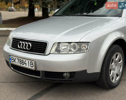 Серый Ауди А4, объемом двигателя 1.6 л и пробегом 250 тыс. км за 4650 $, фото 4 на Automoto.ua