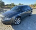 Сірий Ауді А4, об'ємом двигуна 2.5 л та пробігом 333 тис. км за 3808 $, фото 1 на Automoto.ua