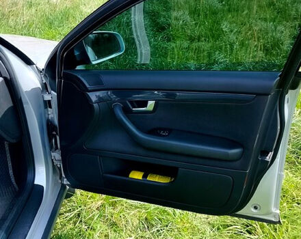 Серый Ауди А4, объемом двигателя 2 л и пробегом 0 тыс. км за 4000 $, фото 1 на Automoto.ua