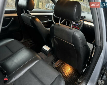 Сірий Ауді А4, об'ємом двигуна 2.5 л та пробігом 452 тис. км за 5900 $, фото 18 на Automoto.ua