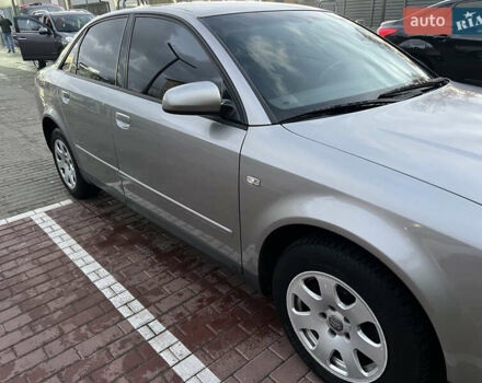 Сірий Ауді А4, об'ємом двигуна 1.98 л та пробігом 271 тис. км за 5700 $, фото 1 на Automoto.ua