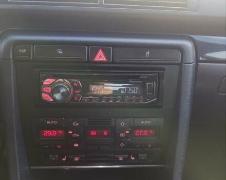 Сірий Ауді А4, об'ємом двигуна 1.8 л та пробігом 227 тис. км за 5499 $, фото 71 на Automoto.ua