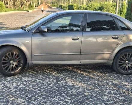 Серый Ауди А4, объемом двигателя 2 л и пробегом 310 тыс. км за 4900 $, фото 3 на Automoto.ua