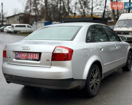 Сірий Ауді А4, об'ємом двигуна 1.6 л та пробігом 206 тис. км за 4450 $, фото 10 на Automoto.ua