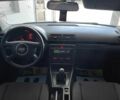 Сірий Ауді А4, об'ємом двигуна 1.6 л та пробігом 249 тис. км за 4500 $, фото 15 на Automoto.ua