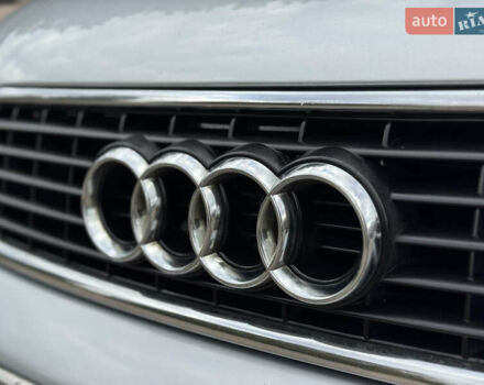 Серый Ауди А4, объемом двигателя 1.6 л и пробегом 250 тыс. км за 4650 $, фото 7 на Automoto.ua