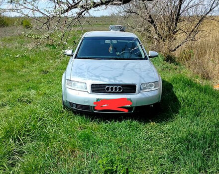 Серый Ауди А4, объемом двигателя 2 л и пробегом 0 тыс. км за 4000 $, фото 2 на Automoto.ua