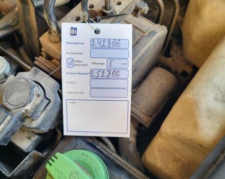 Сірий Ауді А4, об'ємом двигуна 2.5 л та пробігом 245 тис. км за 4000 $, фото 14 на Automoto.ua