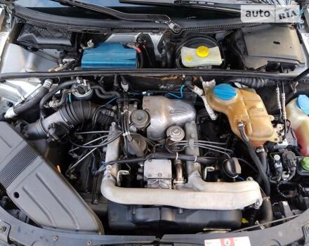Серый Ауди А4, объемом двигателя 2.5 л и пробегом 283 тыс. км за 4700 $, фото 25 на Automoto.ua