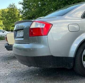 Сірий Ауді А4, об'ємом двигуна 1.6 л та пробігом 245 тис. км за 6500 $, фото 8 на Automoto.ua