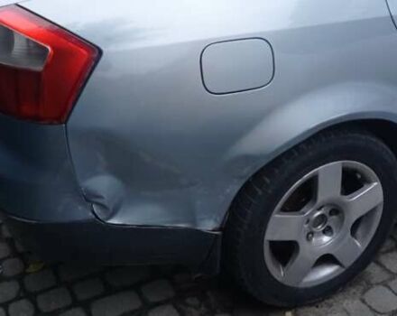 Сірий Ауді А4, об'ємом двигуна 1.9 л та пробігом 348 тис. км за 5499 $, фото 4 на Automoto.ua