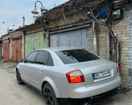 Серый Ауди А4, объемом двигателя 1.8 л и пробегом 388 тыс. км за 2999 $, фото 1 на Automoto.ua