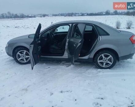 Серый Ауди А4, объемом двигателя 2 л и пробегом 325 тыс. км за 5700 $, фото 2 на Automoto.ua