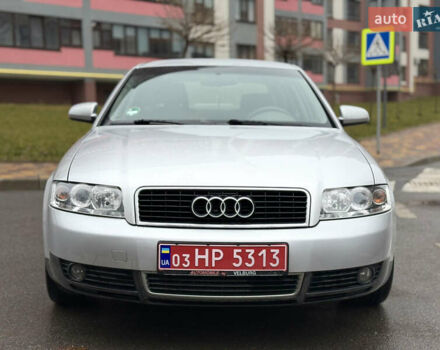 Сірий Ауді А4, об'ємом двигуна 1.6 л та пробігом 206 тис. км за 4450 $, фото 2 на Automoto.ua