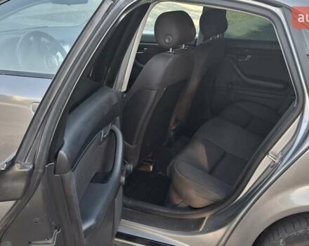 Серый Ауди А4, объемом двигателя 2 л и пробегом 310 тыс. км за 4900 $, фото 5 на Automoto.ua