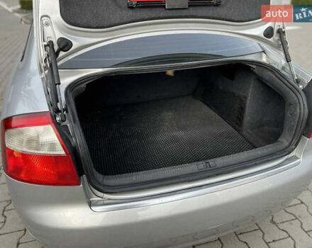 Сірий Ауді А4, об'ємом двигуна 1.6 л та пробігом 310 тис. км за 4450 $, фото 36 на Automoto.ua