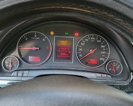 Сірий Ауді А4, об'ємом двигуна 2.5 л та пробігом 245 тис. км за 4000 $, фото 23 на Automoto.ua
