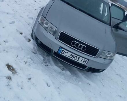 Серый Ауди А4, объемом двигателя 2 л и пробегом 325 тыс. км за 5700 $, фото 1 на Automoto.ua