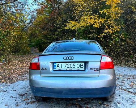 Сірий Ауді А4, об'ємом двигуна 1.9 л та пробігом 336 тис. км за 4500 $, фото 3 на Automoto.ua