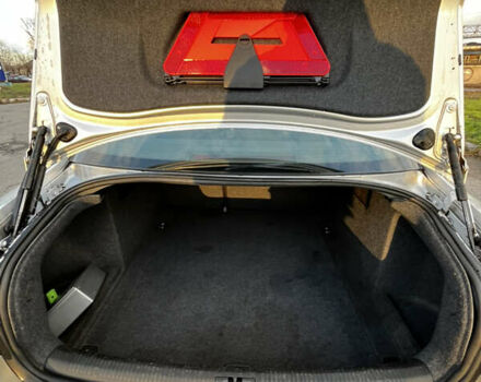 Серый Ауди А4, объемом двигателя 0 л и пробегом 250 тыс. км за 2600 $, фото 6 на Automoto.ua