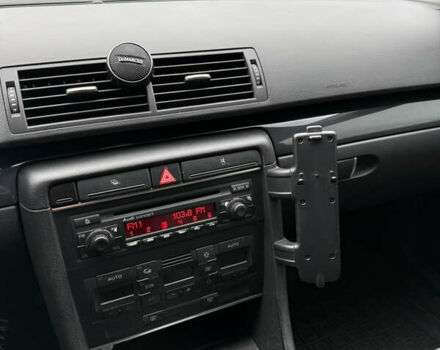 Сірий Ауді А4, об'ємом двигуна 1.98 л та пробігом 196 тис. км за 5300 $, фото 12 на Automoto.ua