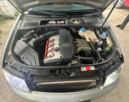 Серый Ауди А4, объемом двигателя 2 л и пробегом 227 тыс. км за 4500 $, фото 5 на Automoto.ua