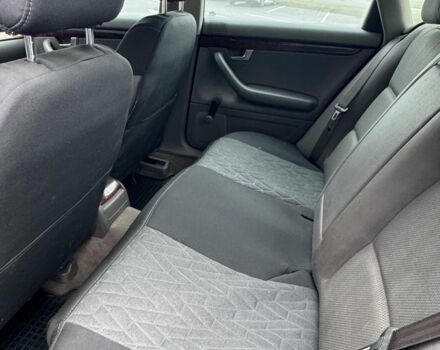 Серый Ауди А4, объемом двигателя 1.8 л и пробегом 250 тыс. км за 4600 $, фото 4 на Automoto.ua